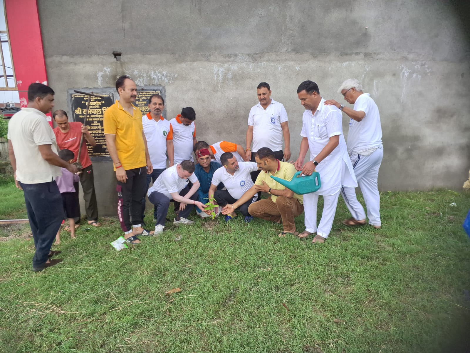 सावन से सजे उत्तराखंड में नववर्ष(हरेला )का आध्यात्मिक आगाज़,शैल परिषद ने सभी को हरेला पर्व की हार्दिक शुभकामनाएं दीं और अधिकाधिक पौधे लगाने तथा उनकी देखभाल करने की अपील की।